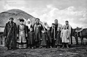 Присоединение Казахстана к России в XVIII веке: добровольный союз или колонизация?