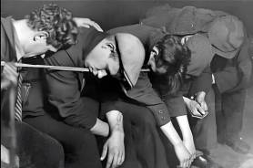 Верёвочная кровать в ночлежках Британии XIX–XX века