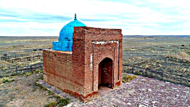 Мавзолей Джучи-хана в Казахстане оказался построен через 100 лет после его смерти