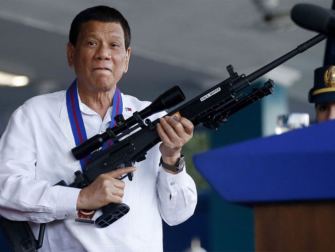 Президент Филиппин разрешил народу стрелять в чиновников-коррупционеров
