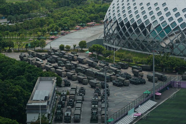 В Гонконг зашли части Народно-освободительной армии Китая
