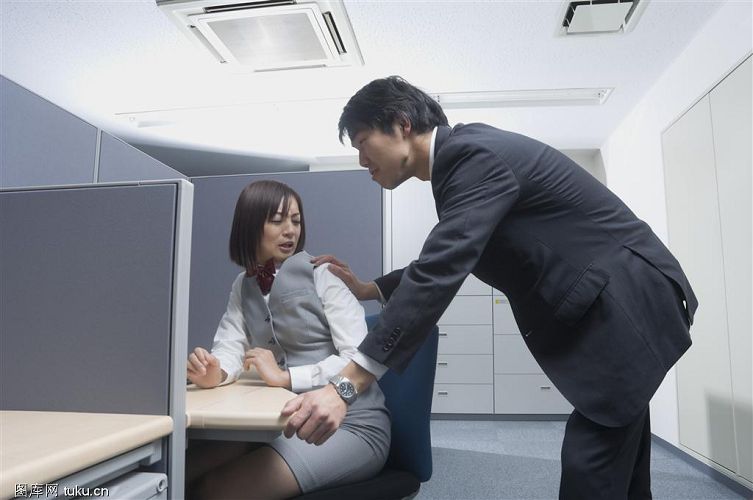 Почти все фрилансеры в Японии подвергаются унижениям и домогательствам