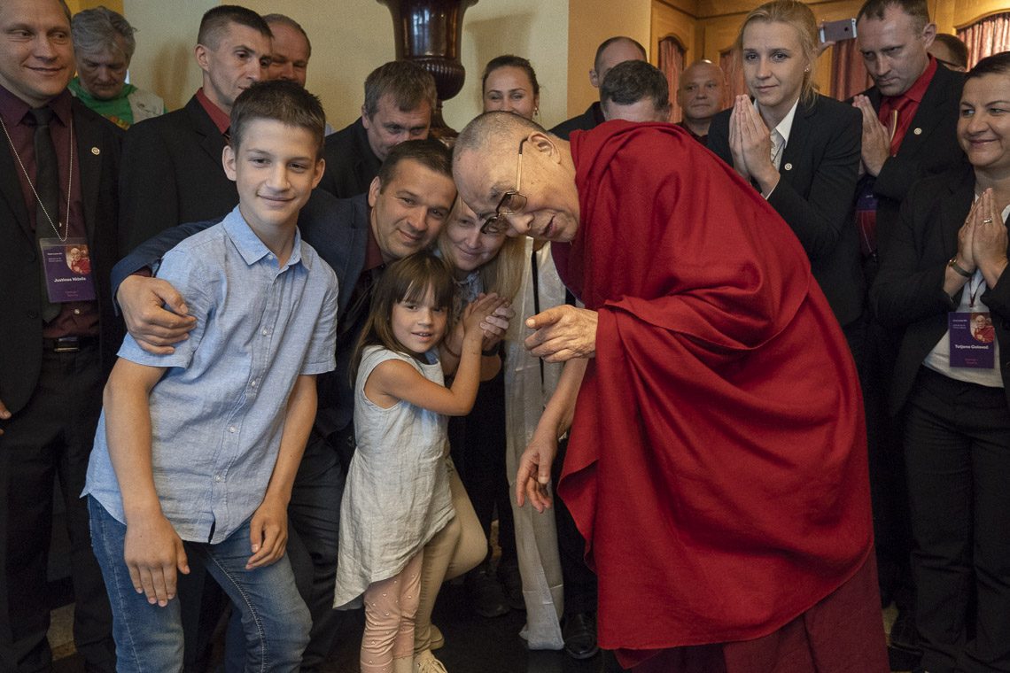 В Риге проходят учения Далай-ламы
