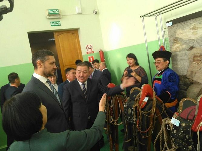 Сенатор Жамсуев заявил, что администрация Агинского Бурятского округа себя исчерпала