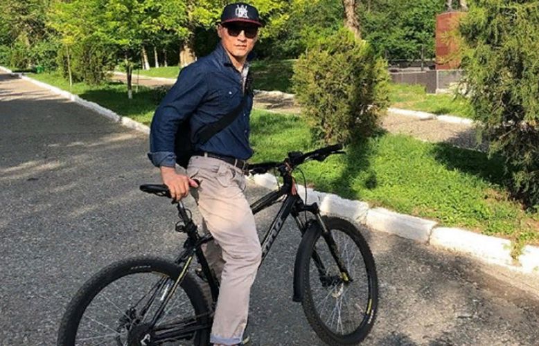 Хасиков призвал калмыцких чиновников пересесть на велосипеды