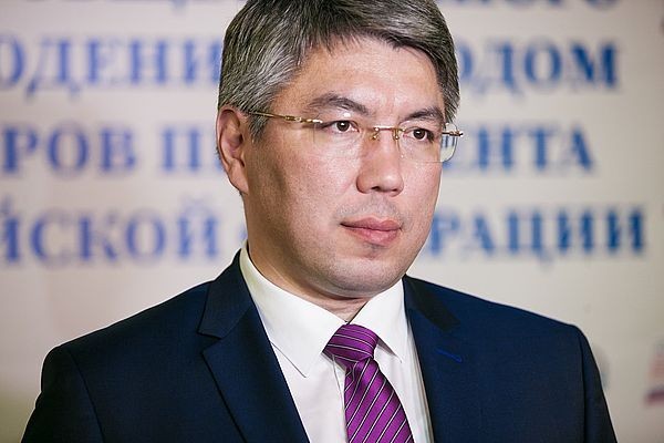 Цыденов поднял свой рейтинг законопроектом о возвращении «единого мэра»