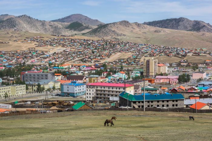 Монголия: австралийское латте для туристов в степи. Туристический бум в Монголии.