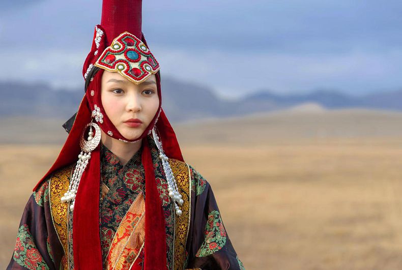 Понимают ли буряты и монголы друг друга? С наступлением эпохи глобализации, интернета и рухнувших границ монгольские народы соприкасаясь друг с другом поняли насколько время, границы и пространство разъединило их в ментальном плане.