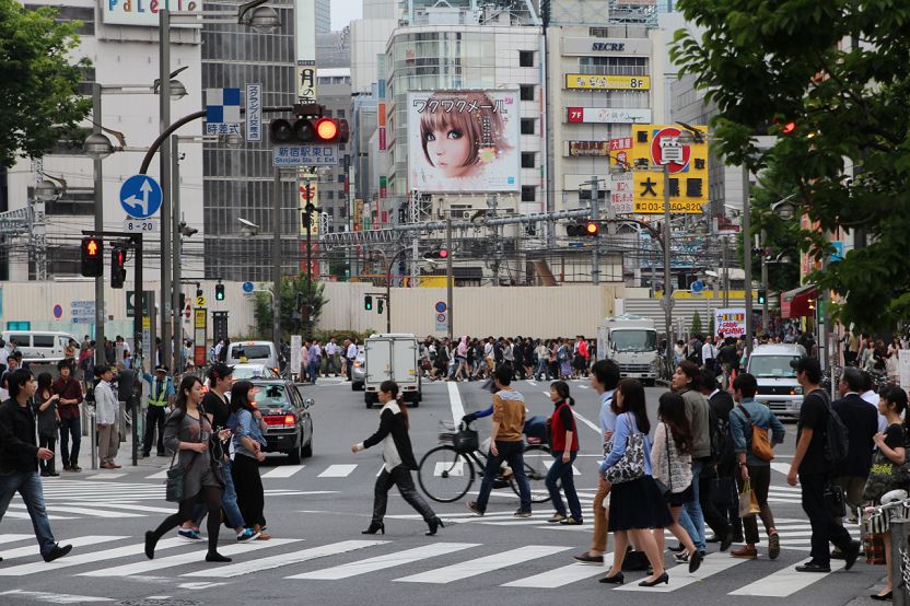 Япония примет более 500 000 иностранных трудовых мигрантов
