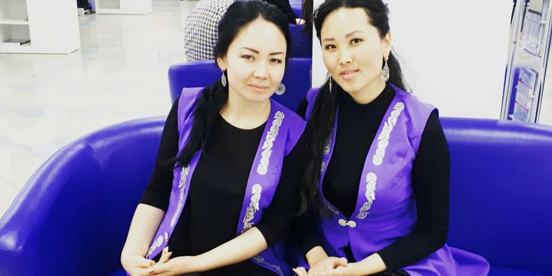 Учительницы из Казахстана бросили школу, чтобы проводить торжества по национальным обрядам на заказ