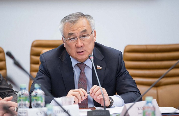 Сенатор Жамсуев заявил, что администрация Агинского Бурятского округа себя исчерпала