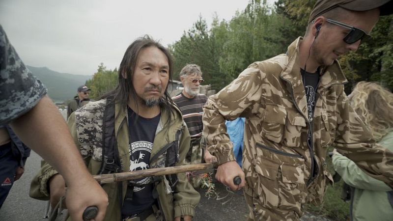 Полиция Бурятии задержала идущего «изгонять» Путина шамана по поручению полиции Якутии