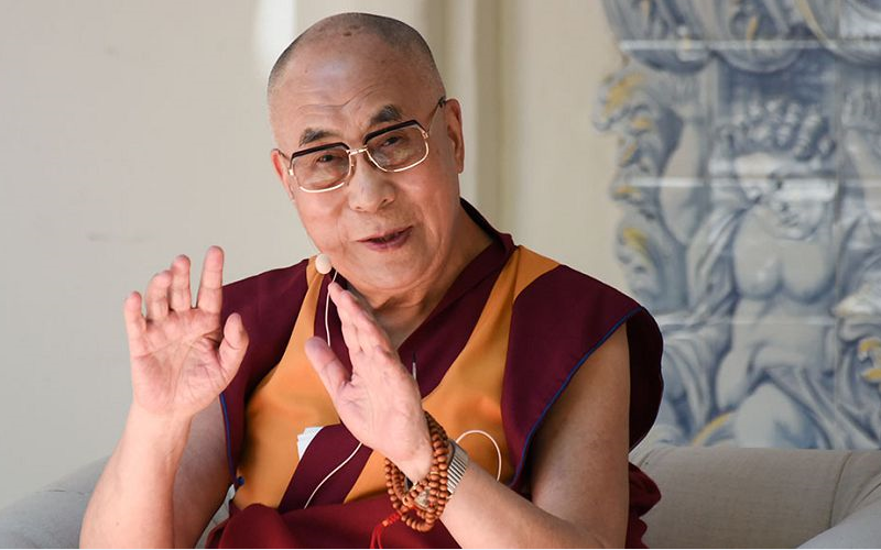 ​Далай-лама рассказал, как справляться с разочарованием и неудачами в жизни