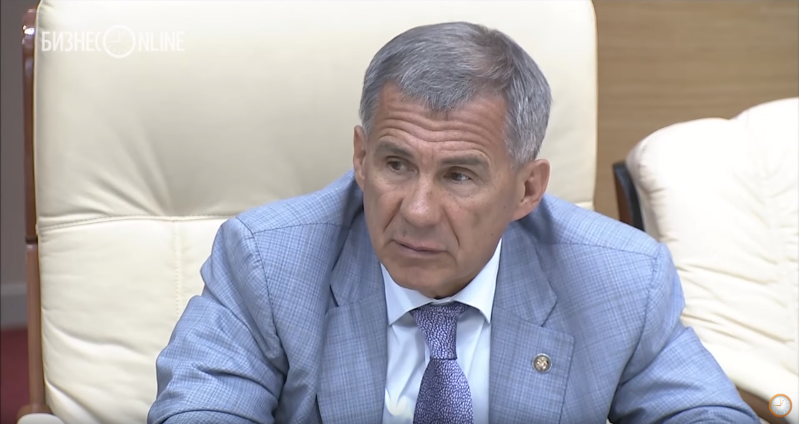 Глава Татарстана предложил изменить поправку к Конституции о русском языке