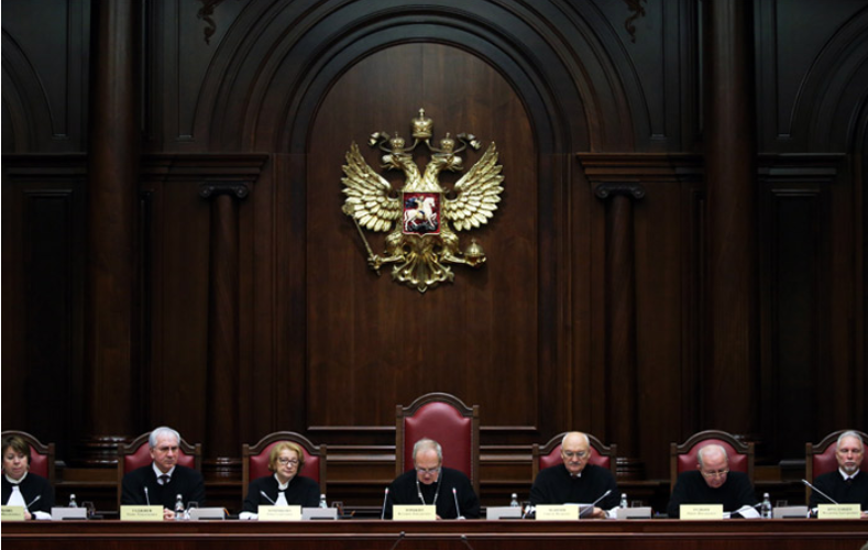 Конституционный суд одобрил поправки в Конституцию, в том числе обнуление сроков Путина