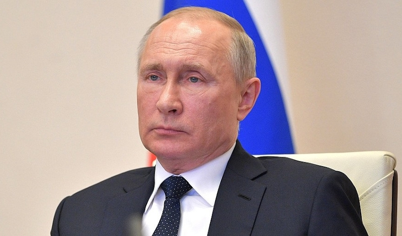 Путин поручил Росгвардии усилить контроль за соблюдением россиянами карантина