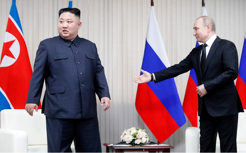 Владимир ​Путин наградил Ким Чен Ына медалью к юбилею Победы в Великой Отечественной войне