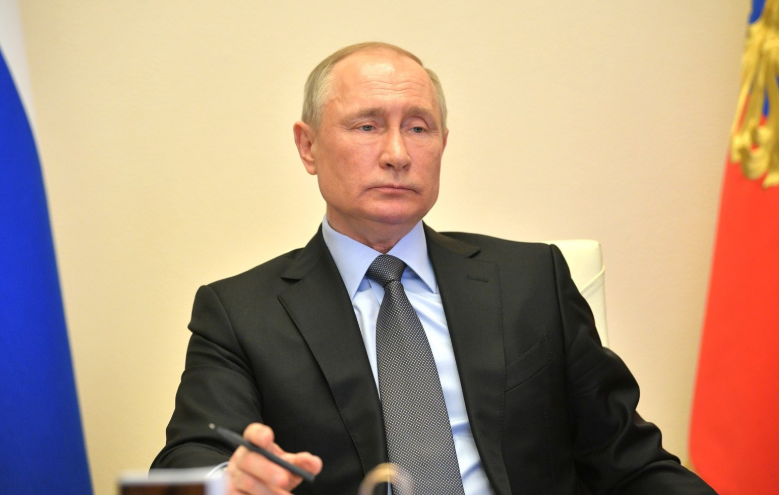 Путин поручил губернаторам самим принимать решения о снятии ограничений