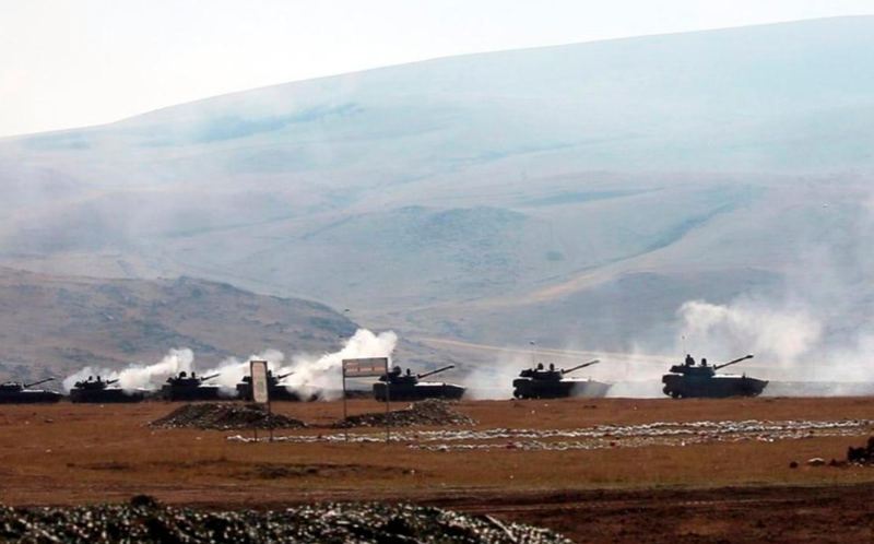 Азербайджан сообщил, когда завершит военную операцию в Карабахе