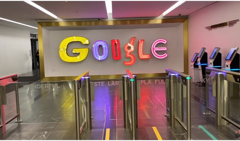 Компания Google​ заплатит миллионы $​ за дискриминацию азиатов